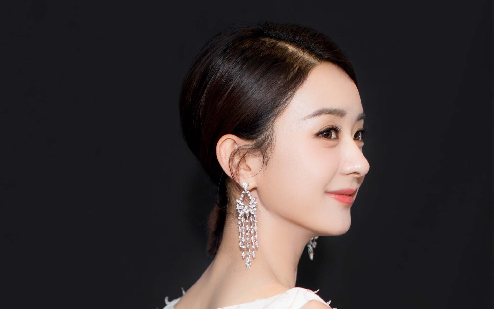 AIYOUXI.COM-“德甲高水平对抗，技术与战术完美融合”，德甲谁厉害