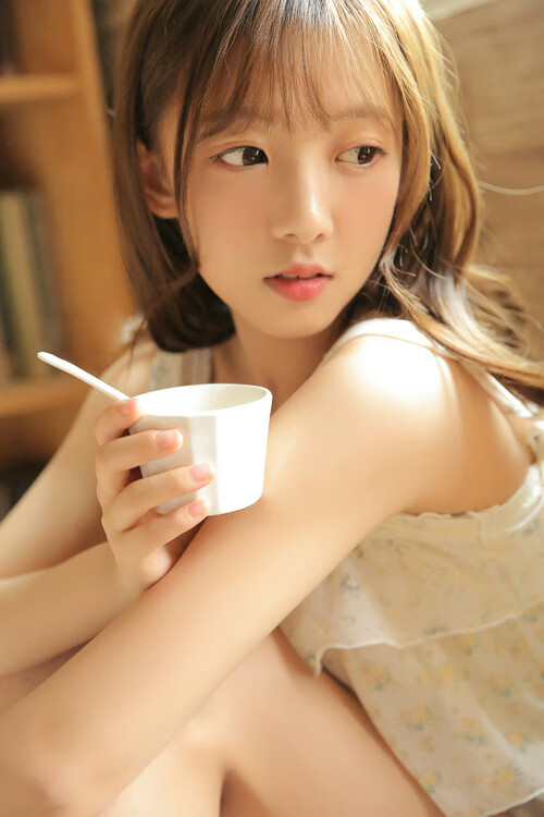 校园足球活动长期受限于硬件环境落差，校园足球存在的问题及其解决方法