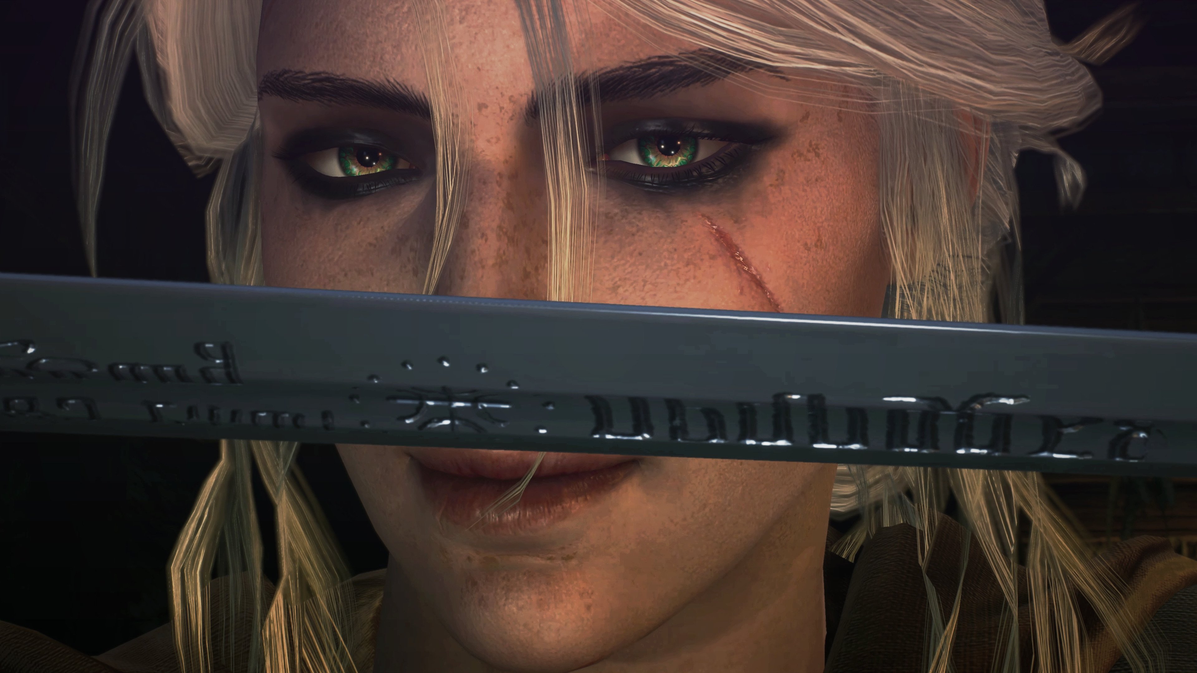 仰泳赛场吉尔吉斯斯坦选手步伐稳健，吉尔吉斯斯坦游泳运动员